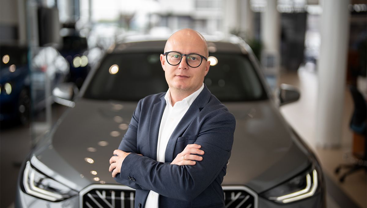 Marcin Kogut Doradca ds. Blacharsko- lakierniczych Specjalista ds. likwidacji
szkód