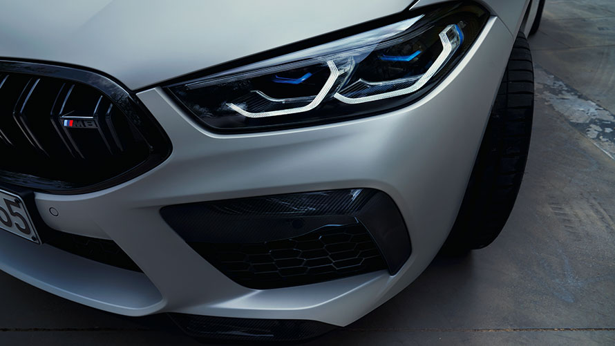 BMW M8.